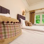 Ravenstone Manor Hotell