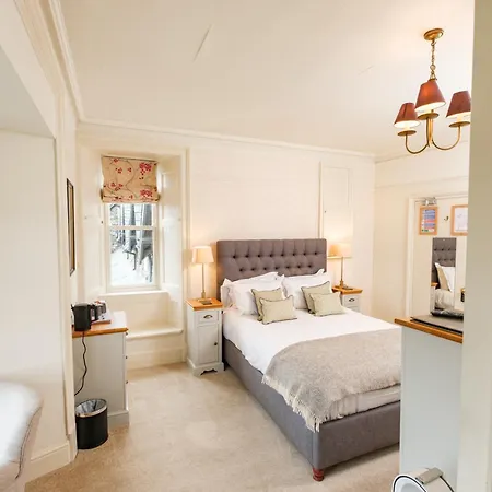 Hotel Ravenstone Manor