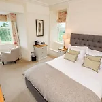 Ravenstone Manor
