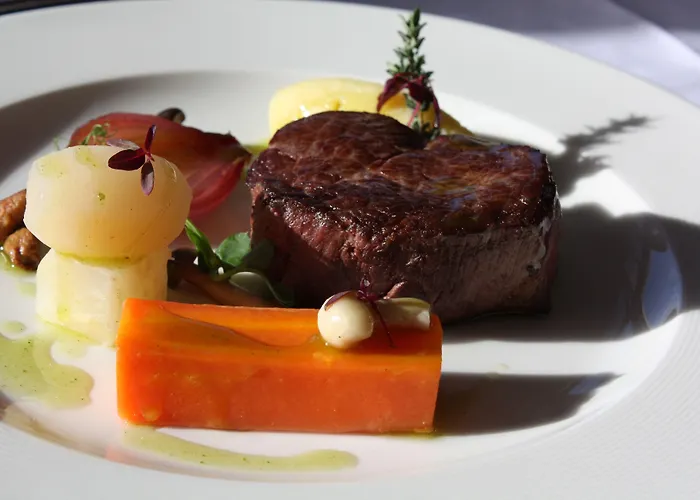 Ravenstone Manor Hotel 4*