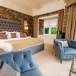 Ravenstone Manor 4*
