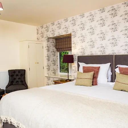 Ravenstone Manor Hotel