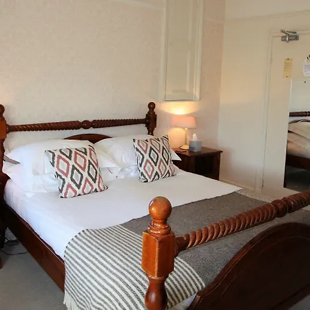 Ravenstone Manor Hotel